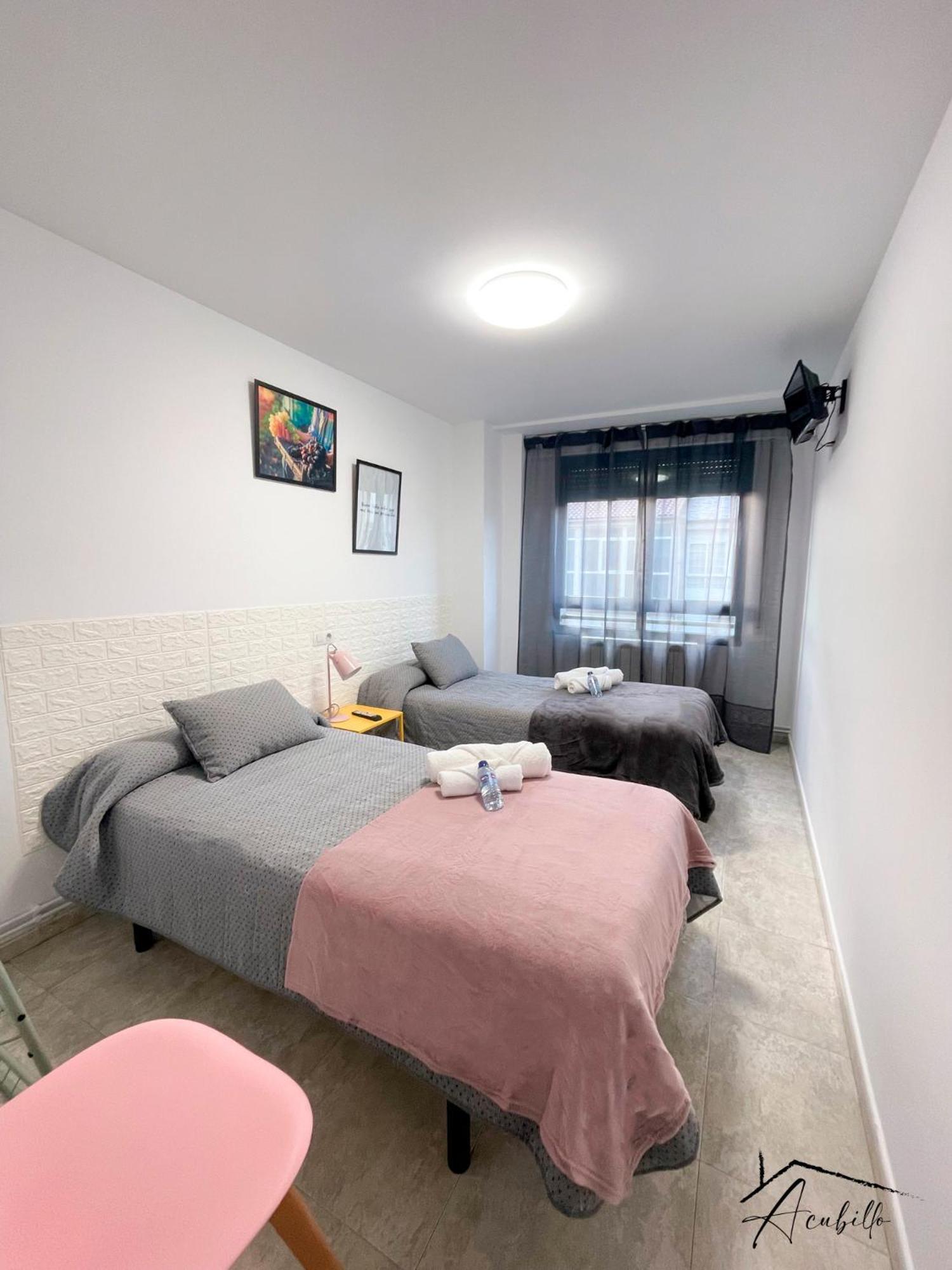 Acubillo Hotel Palas de Rei Kültér fotó