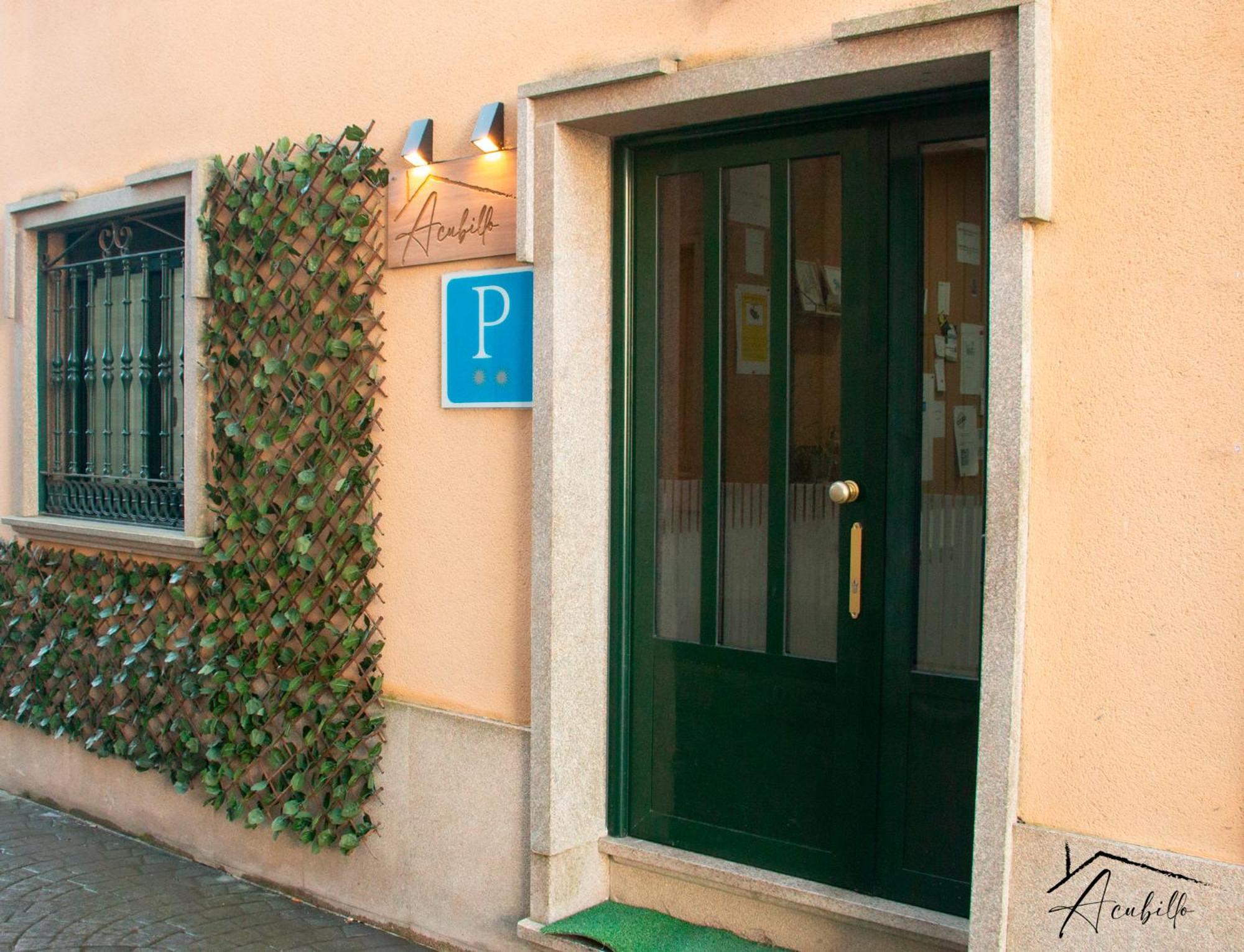 Acubillo Hotel Palas de Rei Kültér fotó