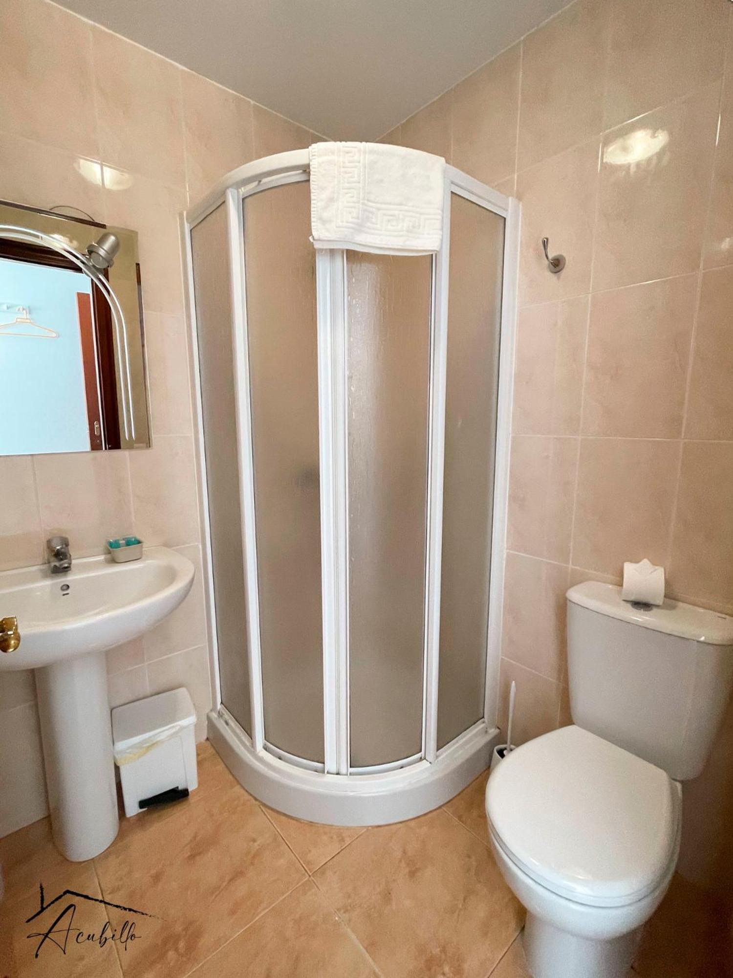 Acubillo Hotel Palas de Rei Kültér fotó