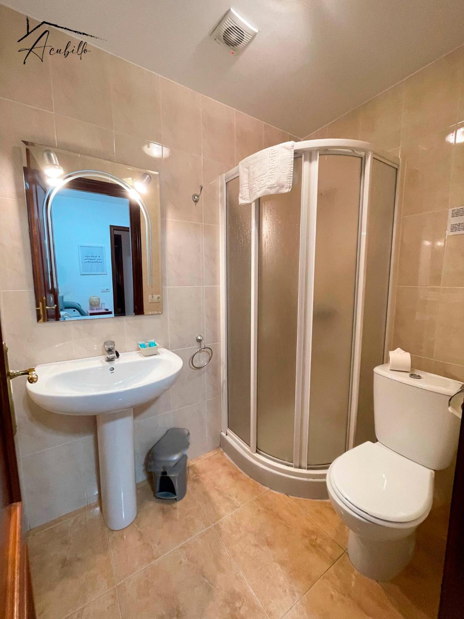 Acubillo Hotel Palas de Rei Kültér fotó